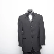 Oscar Framed 3 button Notch 700x1049